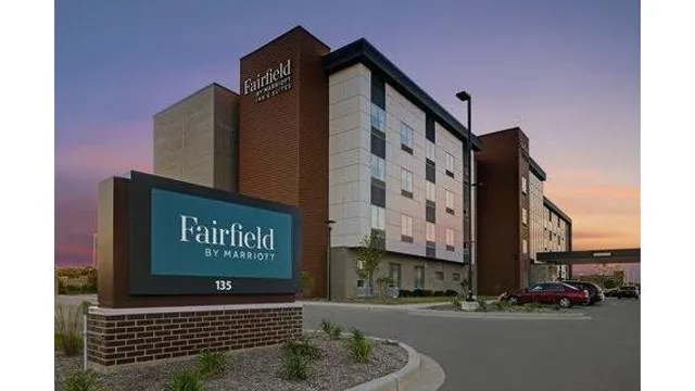 Fairfield by Marriott Inn & Suites Milwaukee Brookfield