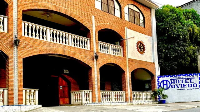 Hotel Oviedo