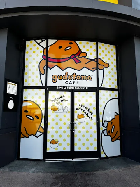 Gudetama Cafe