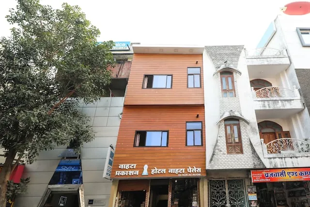 OYO 66811 Hotel Nahta Palace