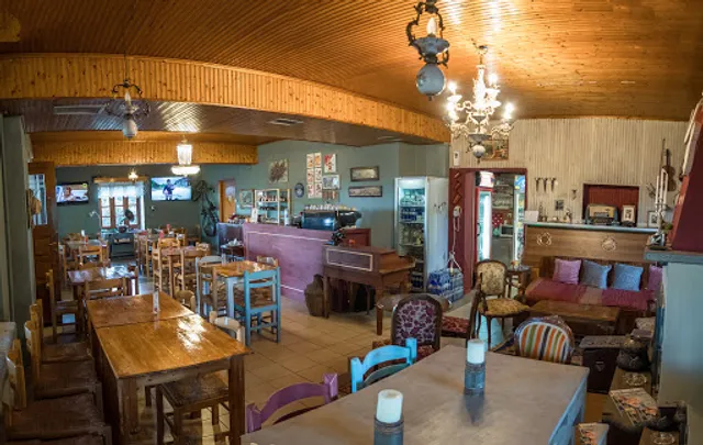 Παραδοσιακό Καφενείο Το Στάλισμα