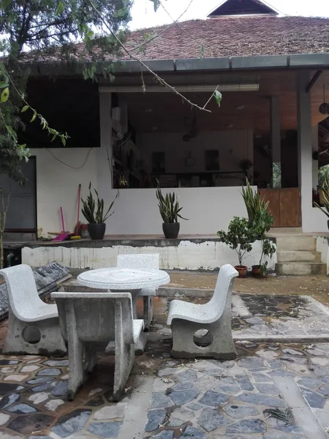 Whai Rhoy Lee Boutique Restaurant