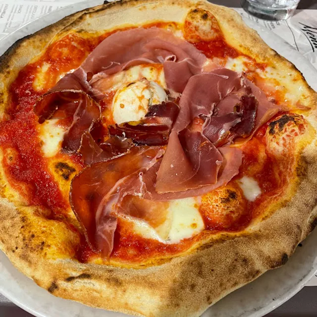 Leucosia Bar Pizzeria