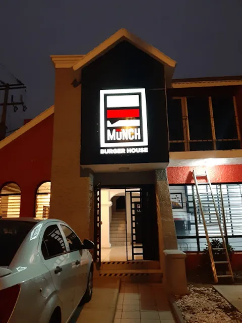Mūnch Burger House