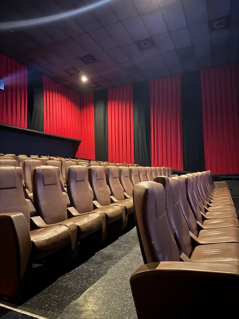 Hometown Cinemas King Ranger 9