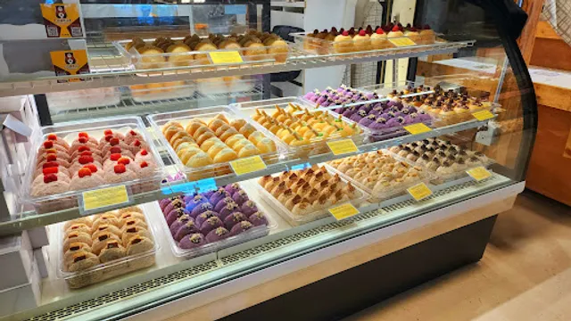 Corpuz Bakeshop - Bountiful farmers market location