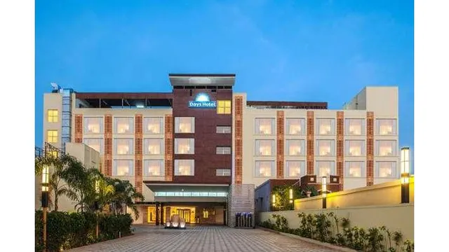 Days Hotel by Wyndham Chennai OMR
