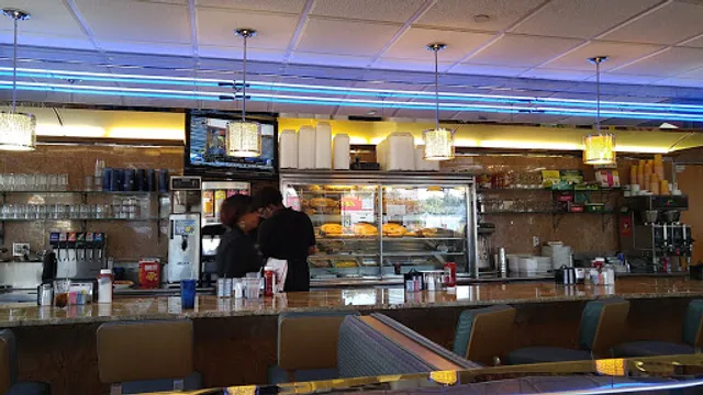 NEW EMPIRE DINER & BAKERY