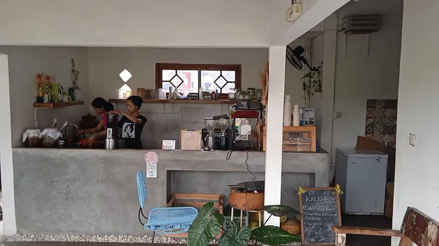 Kalaherbs, Cold-pressed Juice Bar & Jamu (Canggu)
