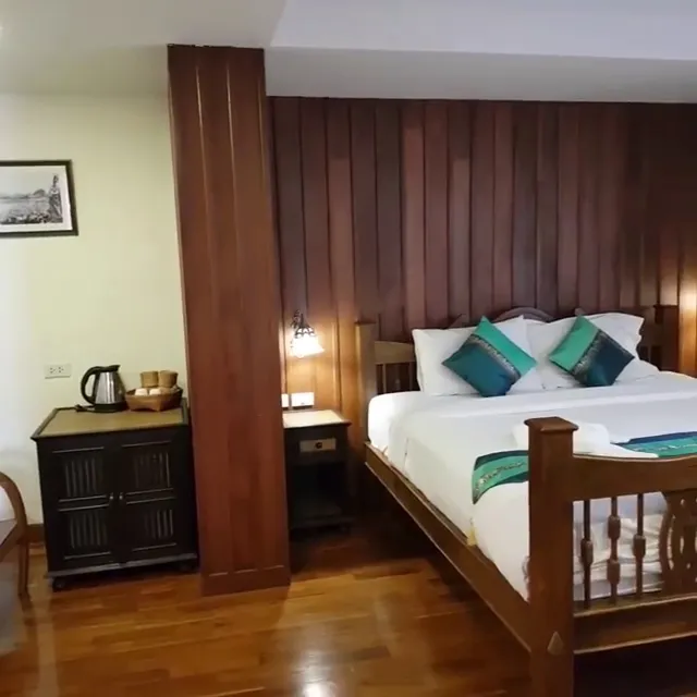 Rustic River Boutique