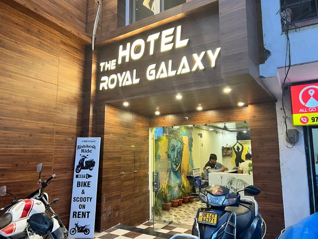 Hotel The Royal Galaxy