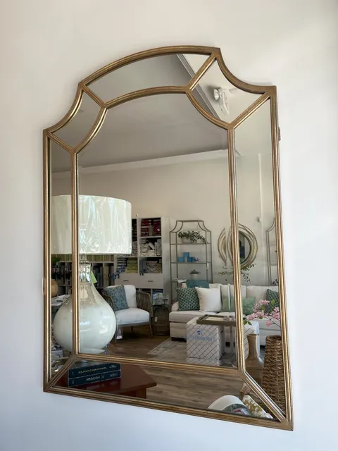 La Cañada Furniture & Design