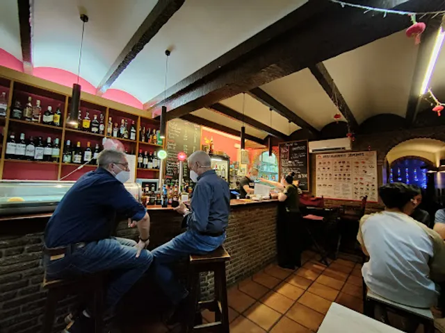 Vinissimo by Esencia Riojana