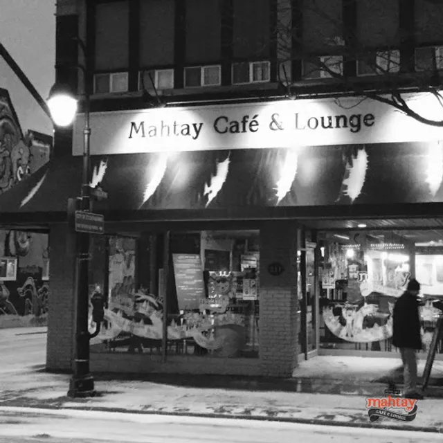 Mahtay Café & Lounge