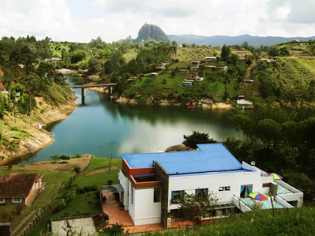 Hotel Familiar Remanso Del Agua