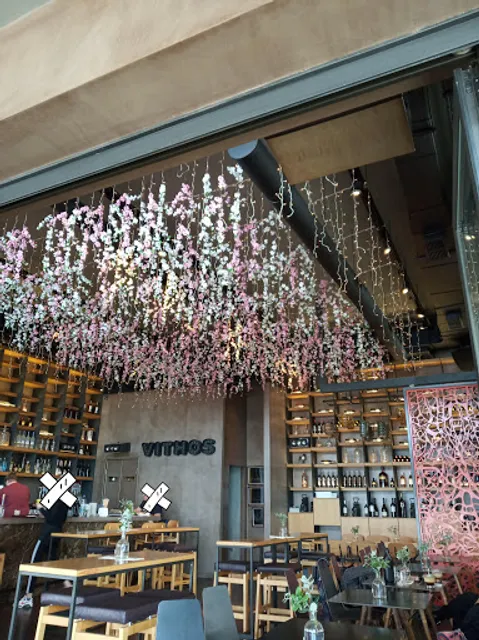 ΒΥΘΟΣ ΚΑΦΕ ΜΠΑΡ