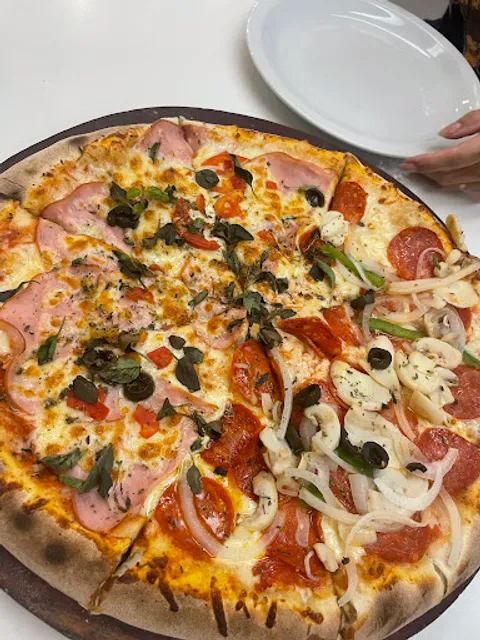 Speciale Pizzas Handcrafted Delivery