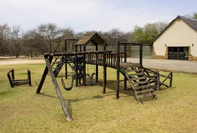 Thabaledi Game Lodge