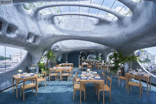 Smith's Kitchen & Bar