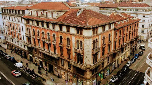 Smart Central Apartments CIN: IT015146B4JCMZ7GB3