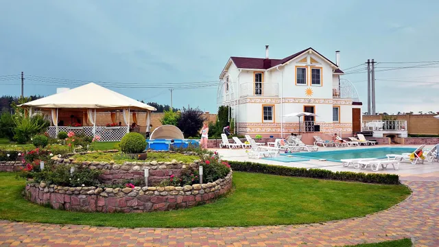 Zamisʹkyy Kompleks "Oriyana"