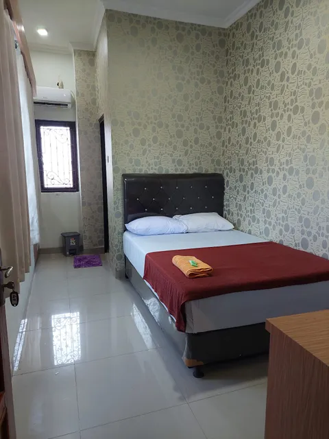 Penginapan Losmen Ayu Pamanukan RedPartner