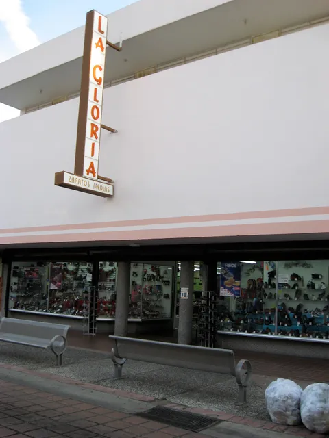 Tiendas La Gloria
