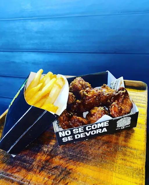 Busher Cocdril's Israel Cavazos