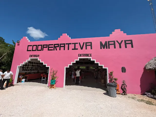 Cooperativa Maya Ixchel y Restaurante Yaxkin