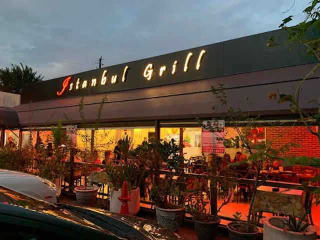 Istanbul Grill & Deli