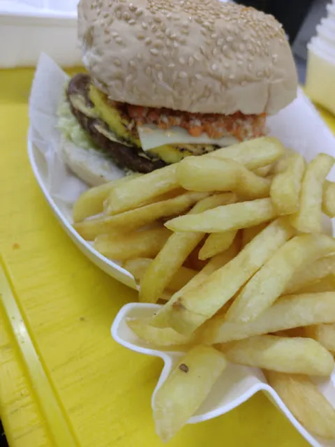 Hamburgueria M&M Burger