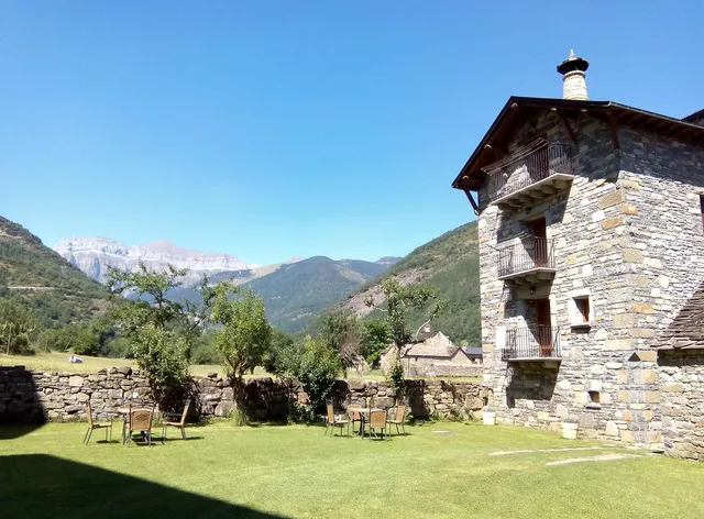 Apartamentos Rurales Casa Buisán