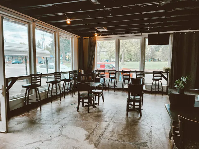 Daydreamer Coffee & Public House