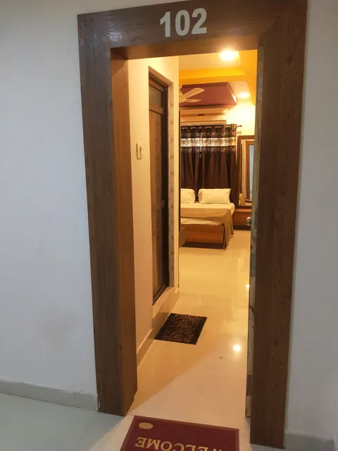 Shree Ashapura Guest House