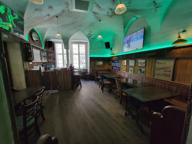 Durty Nelly's Irish Pub