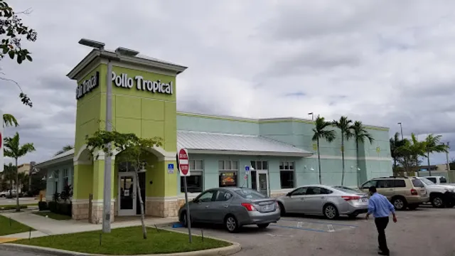 Pollo Tropical