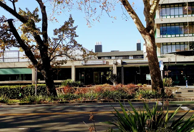 Faculty of Engineering, the University of Auckland