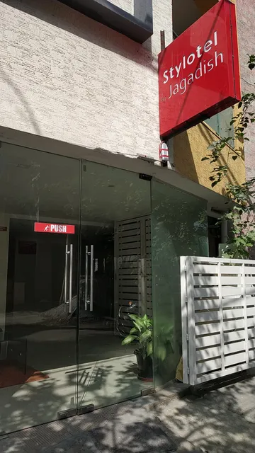 OYO Flagship 674 HSR Layout