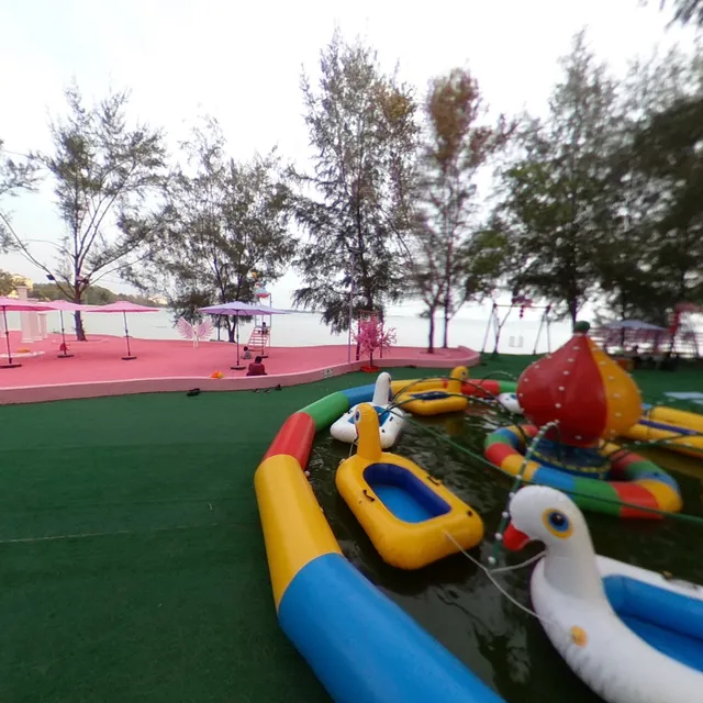 Karnival PD Waterfront - Pink Sand Beach 粉红沙滩