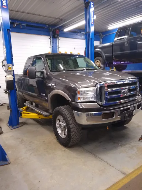 Art's Service Station