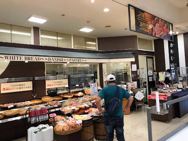 ホルン 新七隈店