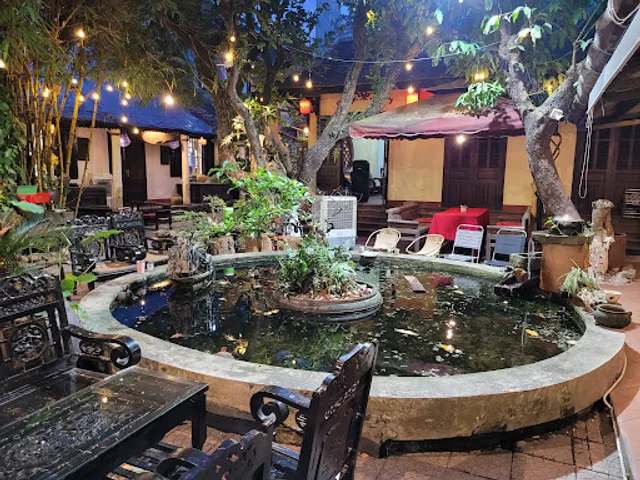 Tôn Nữ Viên Cafe