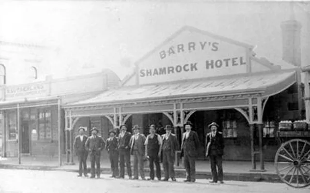 Shamrock Hotel & Accommodation Kyneton