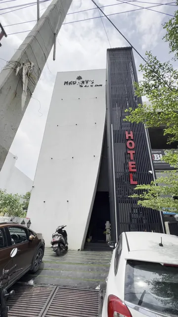 Madhavs The Lap of Luxury