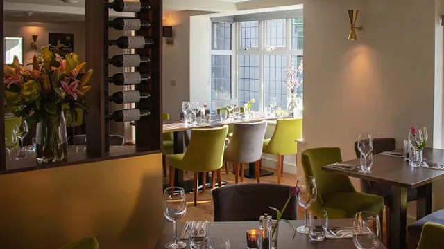 Fino - Restaurant and Bar