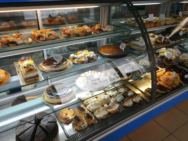 Confitería La Guinda S.L.