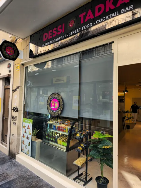 Dessi Tadka - Indian Street Food & Restaurant
