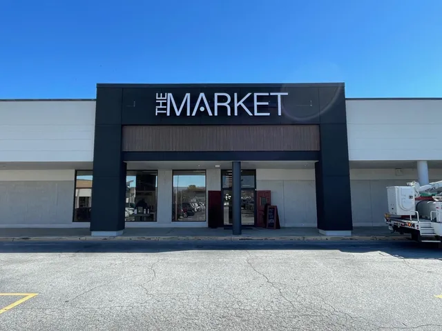 The Market at the Point