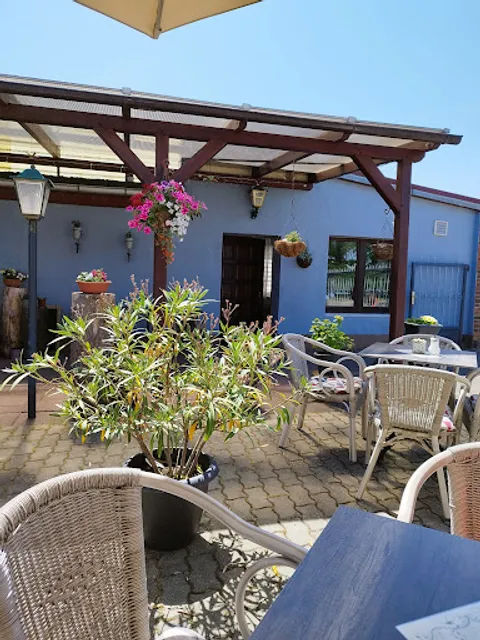 Hartmanns Café, Bierstube und Ferienwohnung 🌺