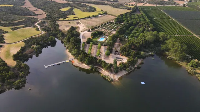 Camping Lake Caspe